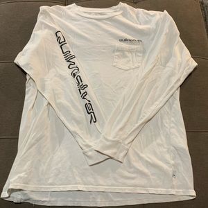 Men’s Quiksilver long sleeve Tee shirt. White. Large - Loose fit